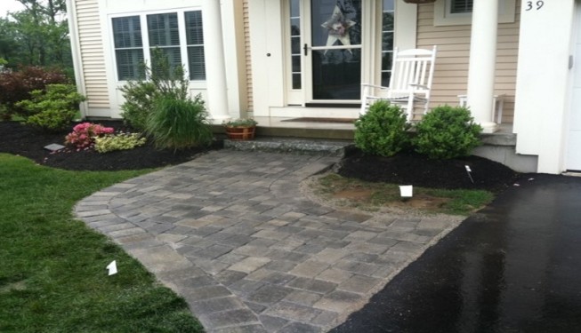 Stone and Hardscaping walkways